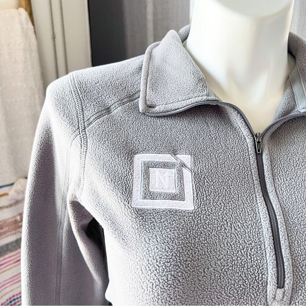 Patagonia Women's Micro D® 1/4-Zip Grey Pullover Sweater Women’s Medium - Picture 3 of 12